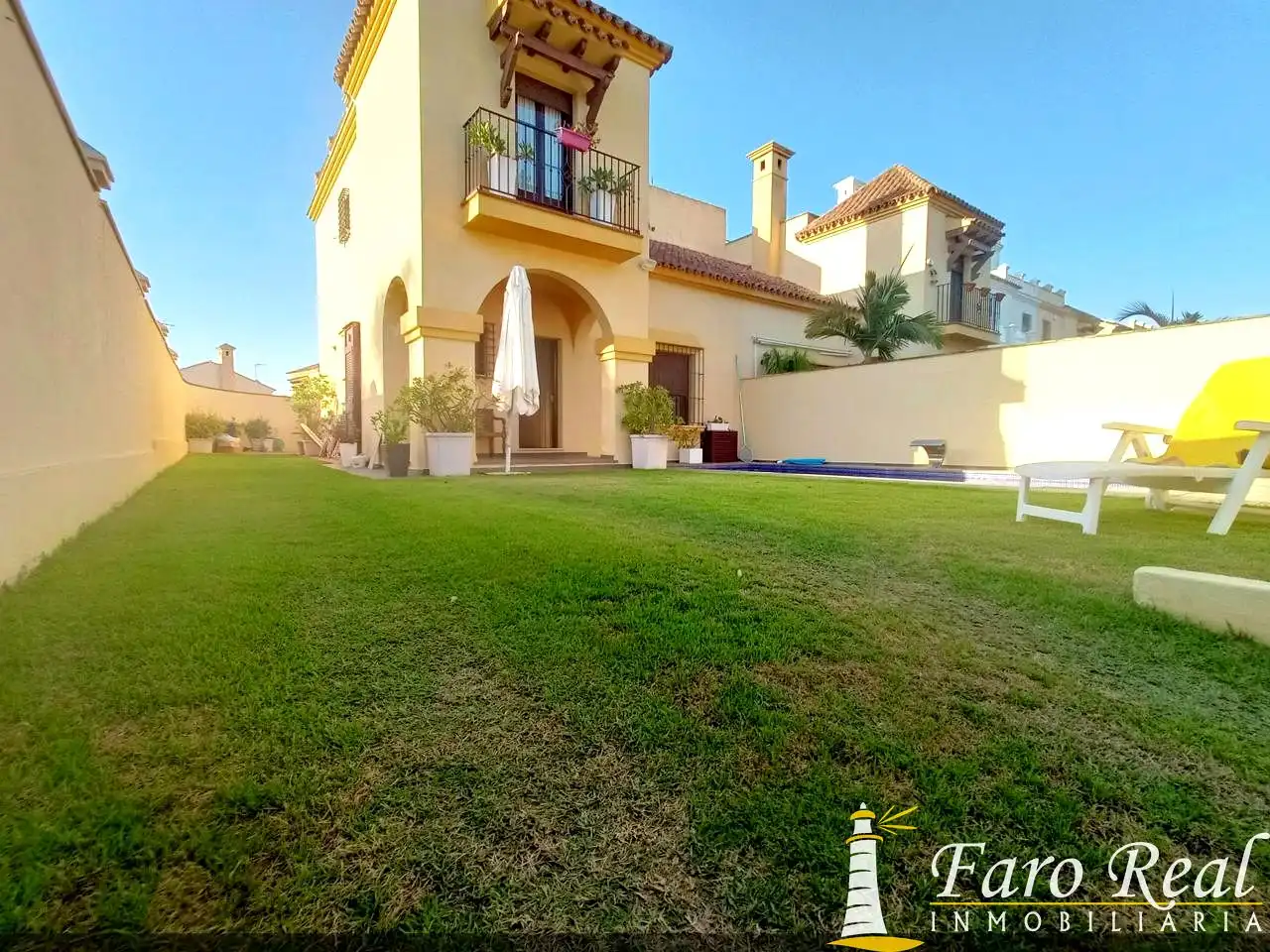 Jardín de Casa o chalet de alquiler en Sanlúcar de Barrameda con Aire acondicionado, Jardín privado y Piscina