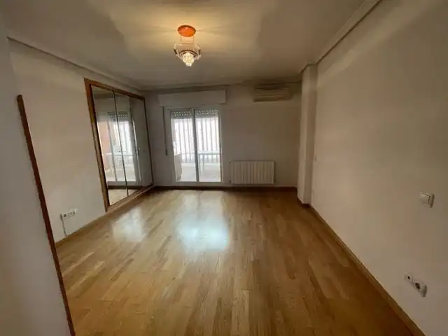 Habitación de Ático en venta en Rivas-Vaciamadrid con Aire acondicionado, Calefacción y Terraza