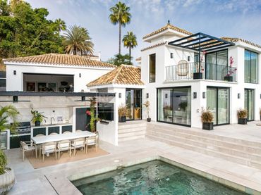 Haus mit Pool zum Verkauf in Marbella Centro