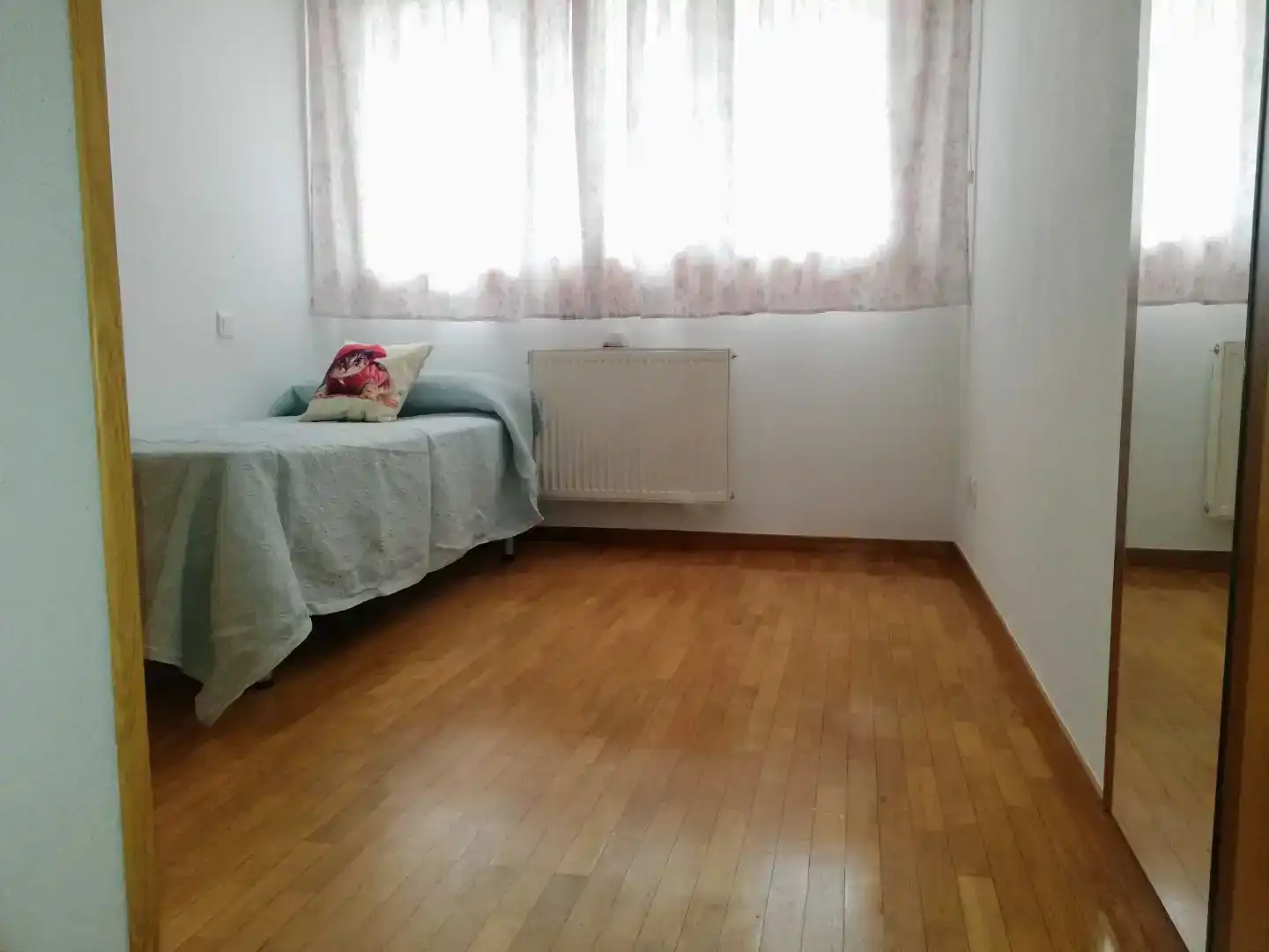 Dormitori de Pis en venda en Burgos Capital