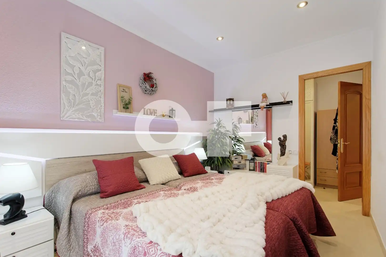Bedroom of Detached homes for sale in Sant Adrià de Besòs  with Air Conditioner, Terrace and Storage room