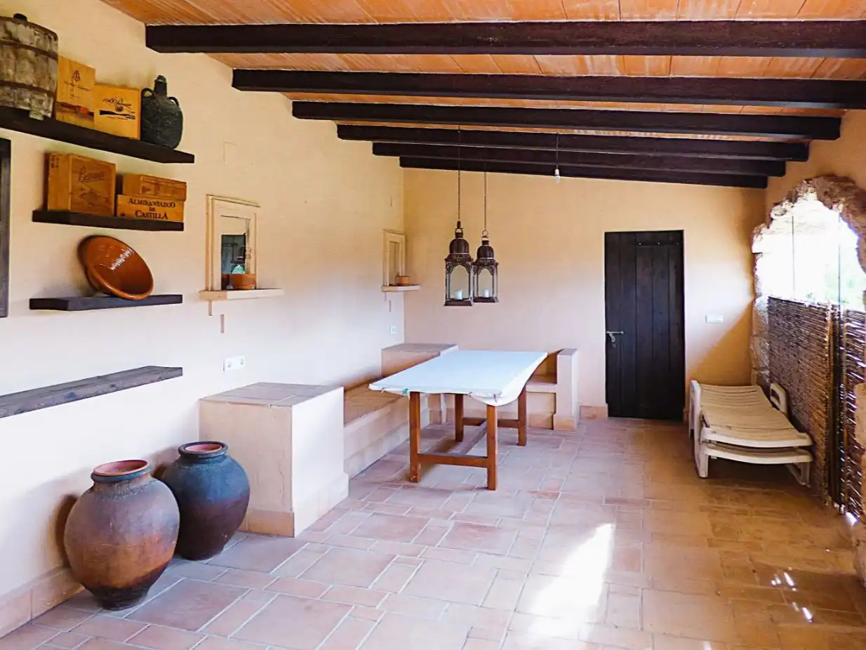 Casa rústica amb jardí en venda a Carrer Lago Aral 73, imagen 49