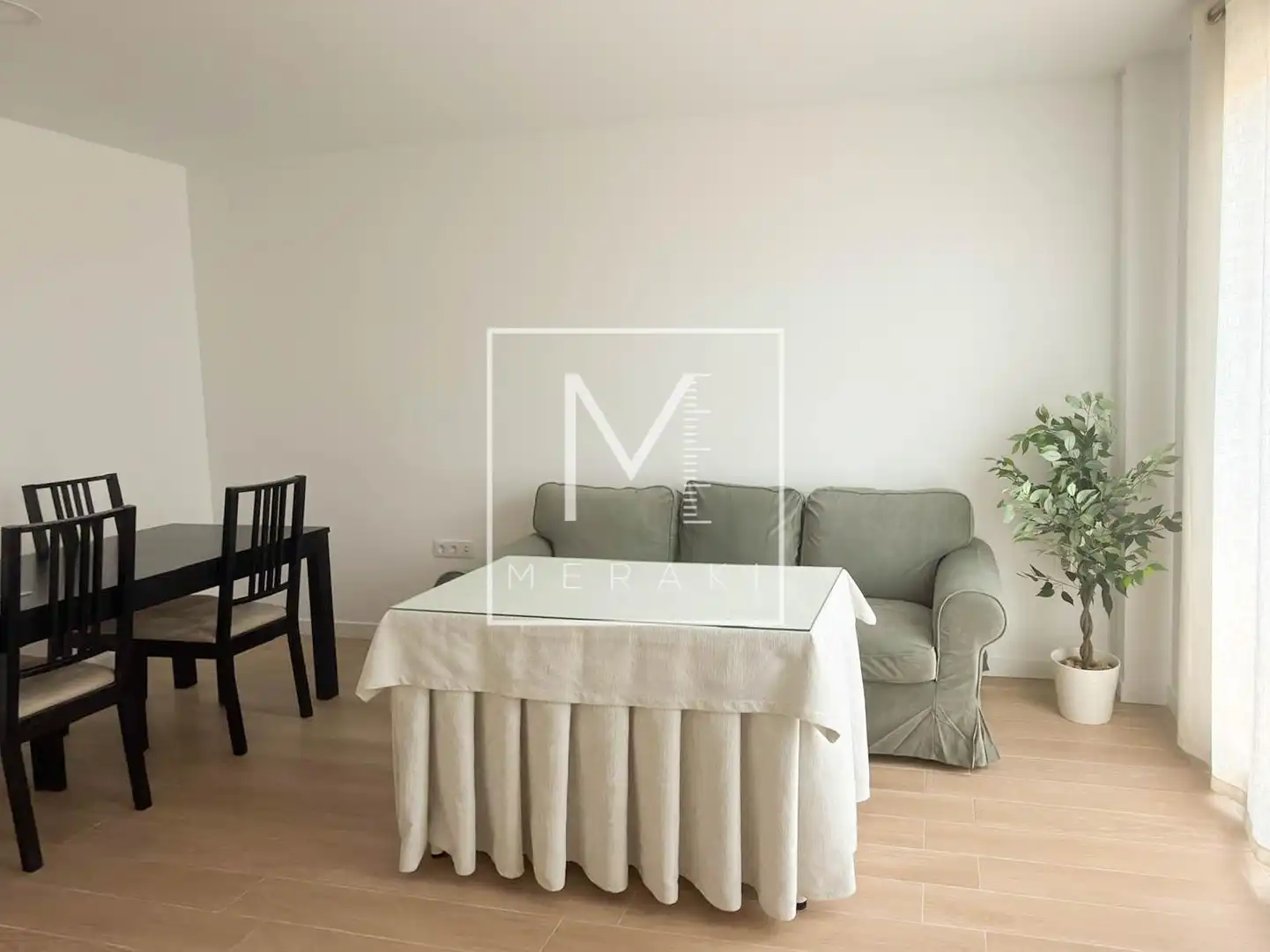 Sala de estar de Estudio de alquiler en Albacete con Calefacción, Amueblado y Balcón