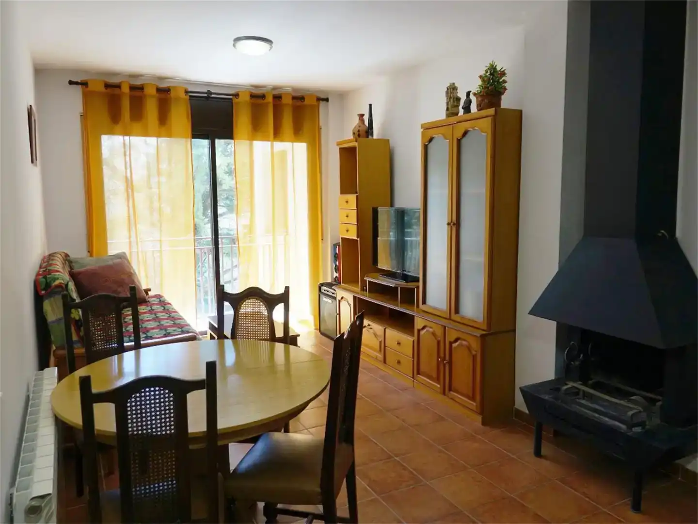 Sala de estar de Piso en venta en Cornudella de Montsant con Amueblado