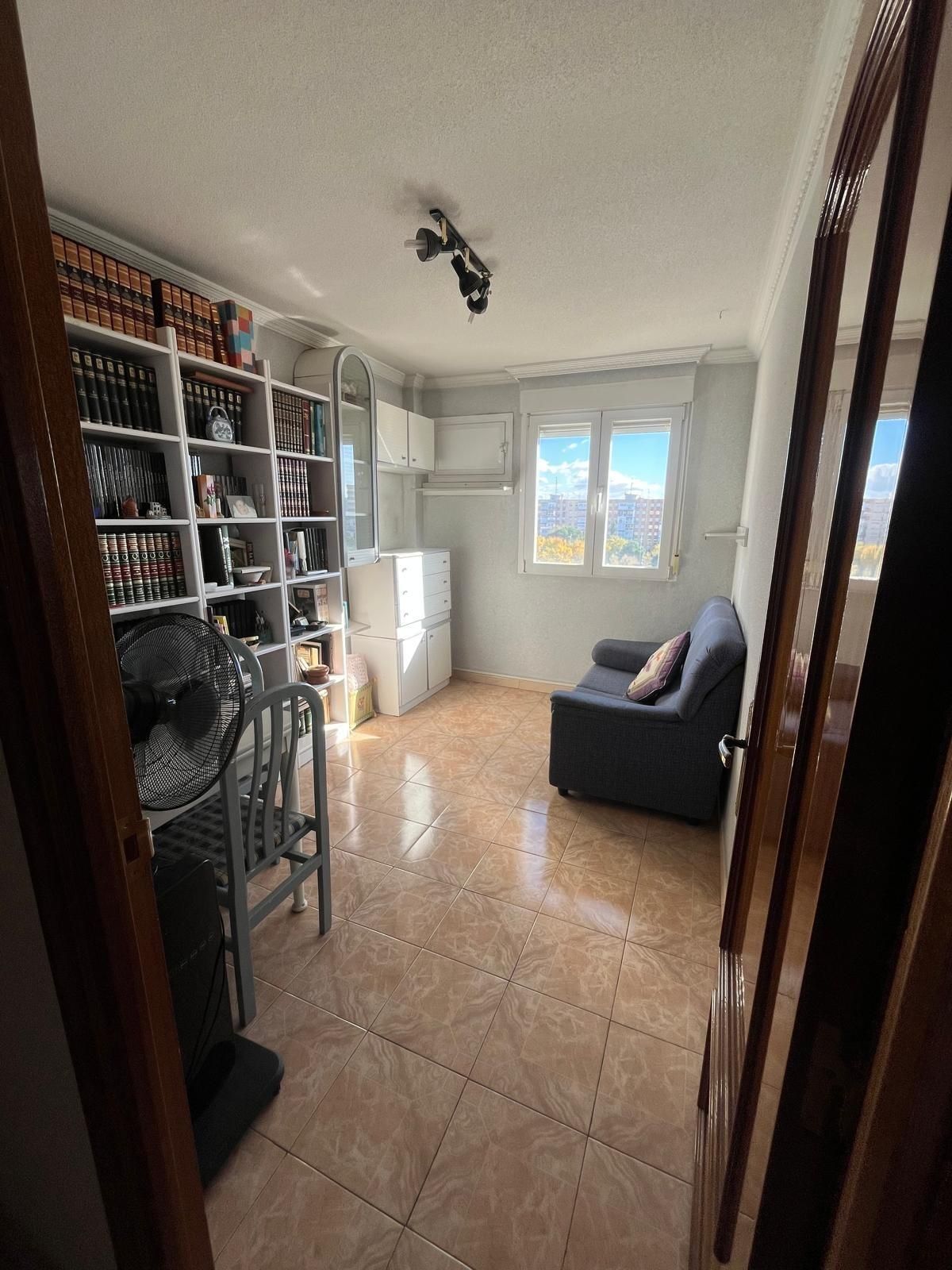 Bedroom of Flat for sale in Móstoles  with Air Conditioner, Heating and Terrace