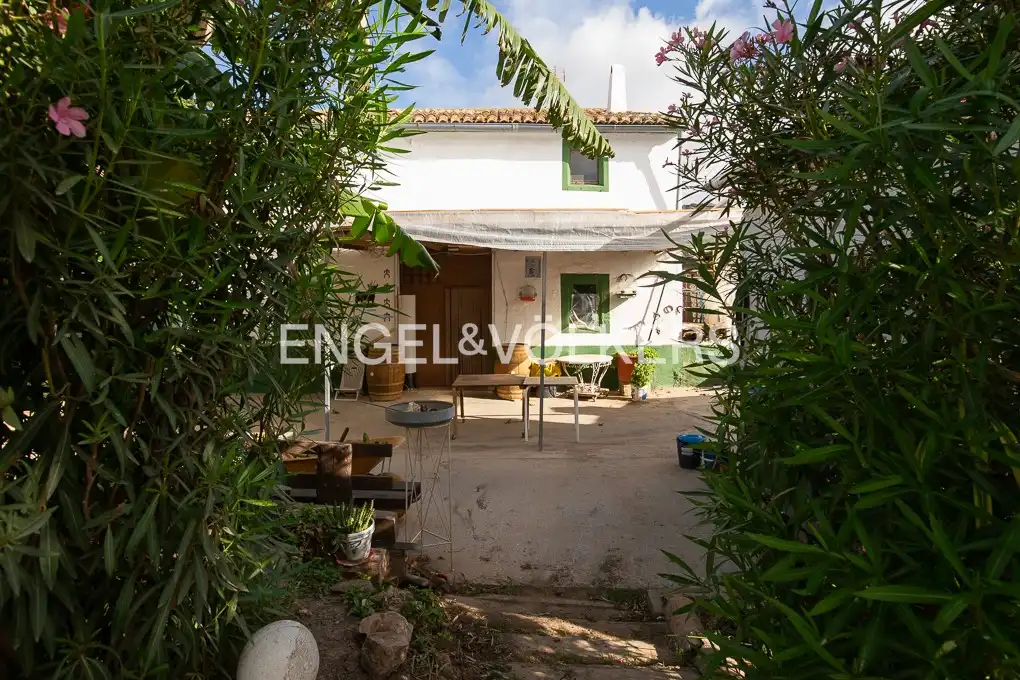 Außenansicht von Country house zum Verkauf in Valencia mit Heizung und Privatgarten