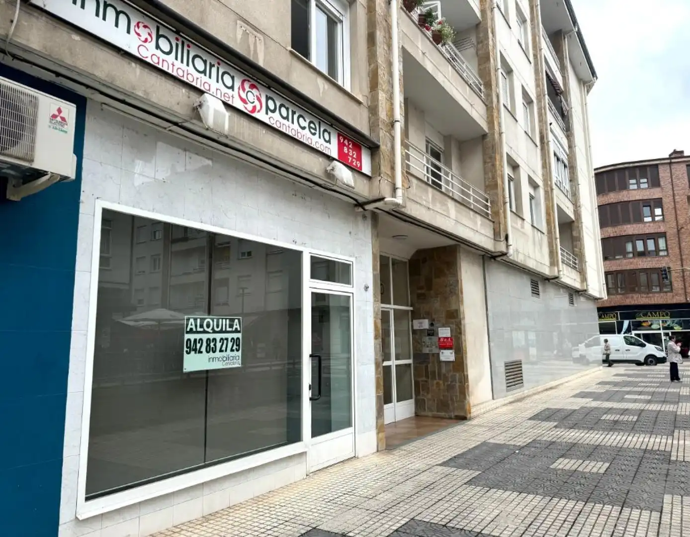 Local commercial à louer à Los Corrales de Buelna - Calle Aragón 1