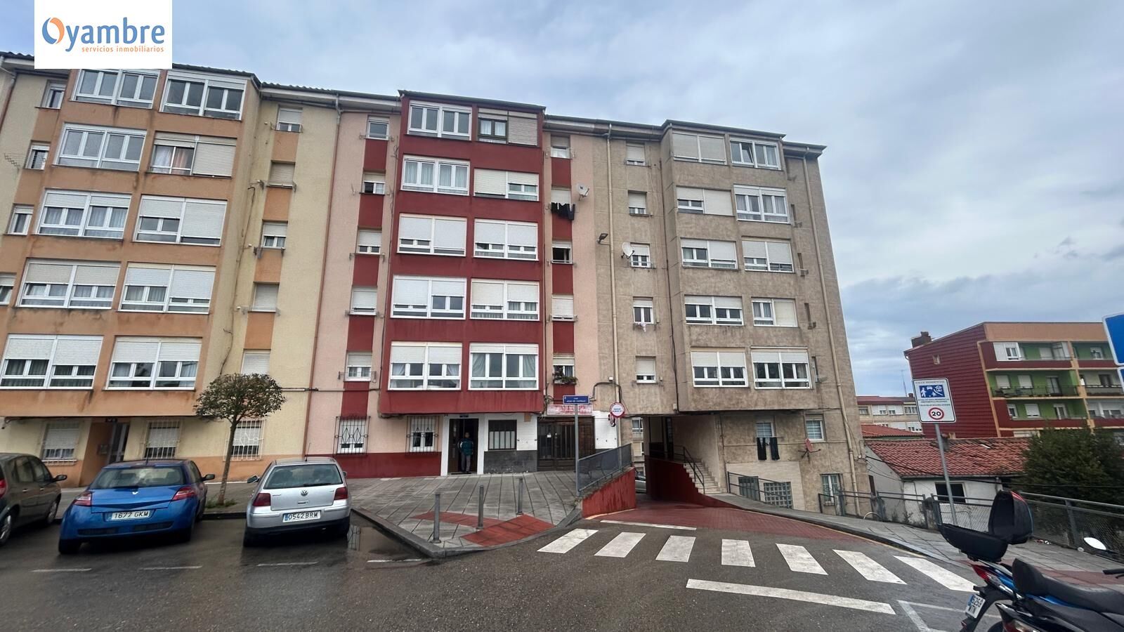 Vista exterior de Piso en venta en Santander