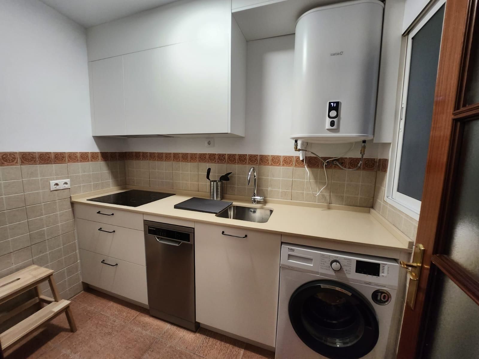 Küche von Wohnung zum Verkauf in  Córdoba Capital mit Klimaanlage und Möbliert