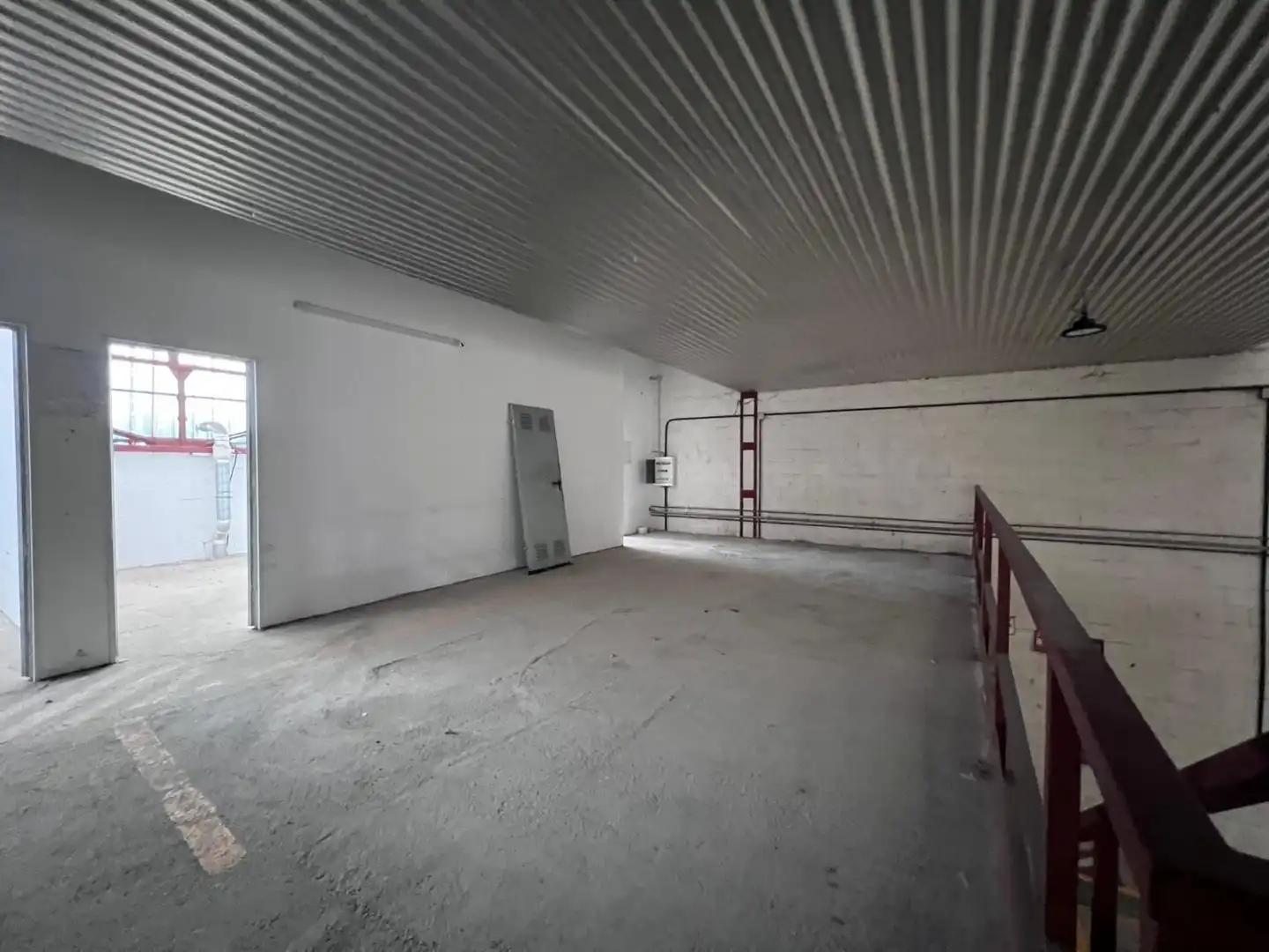 Fabrikhallen zur Miete in Llanera