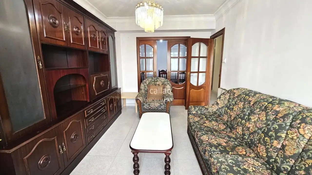 Living room of Flat for rent in Ferrol  with Heating and Furnished
