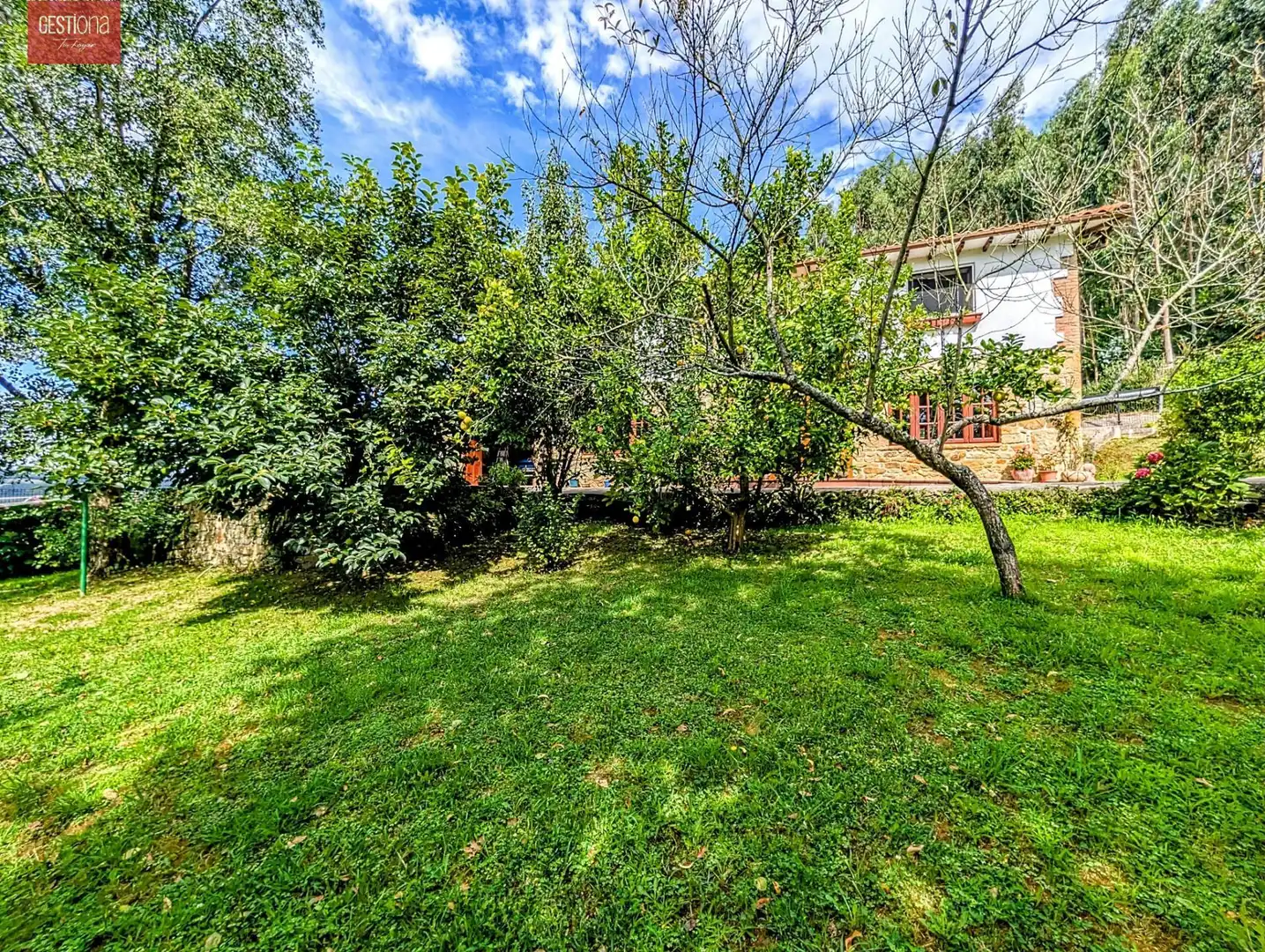 Jardín de Casa o chalet en venta en Escalante con Jardín privado y Balcón