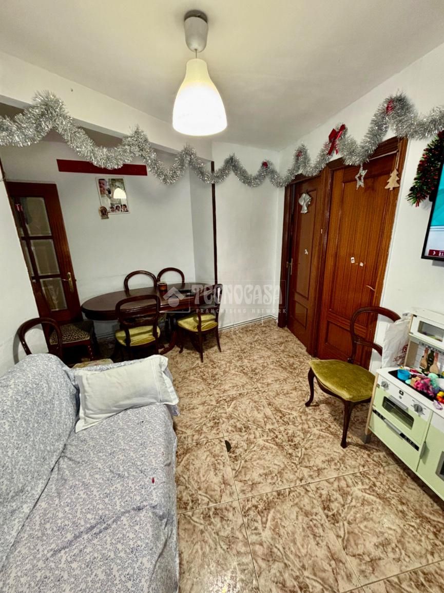 Bedroom of Flat for sale in  Madrid Capital  with Heating and Terrace