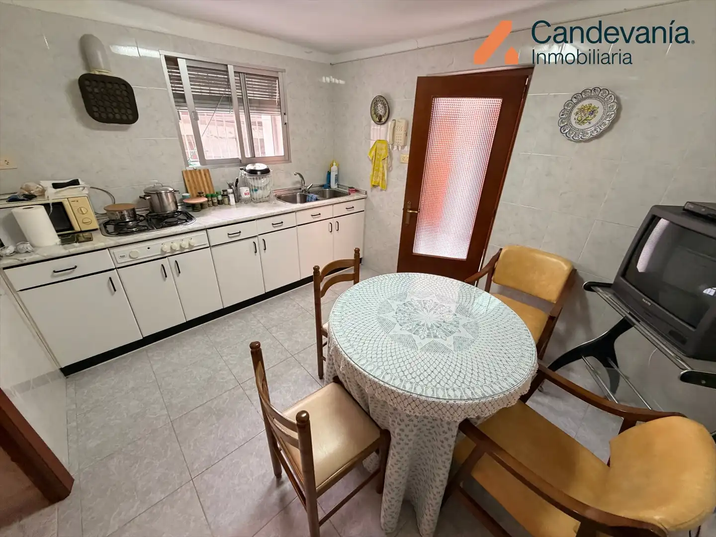 Kitchen of Houses for sale in Gurrea de Gállego, Huesca