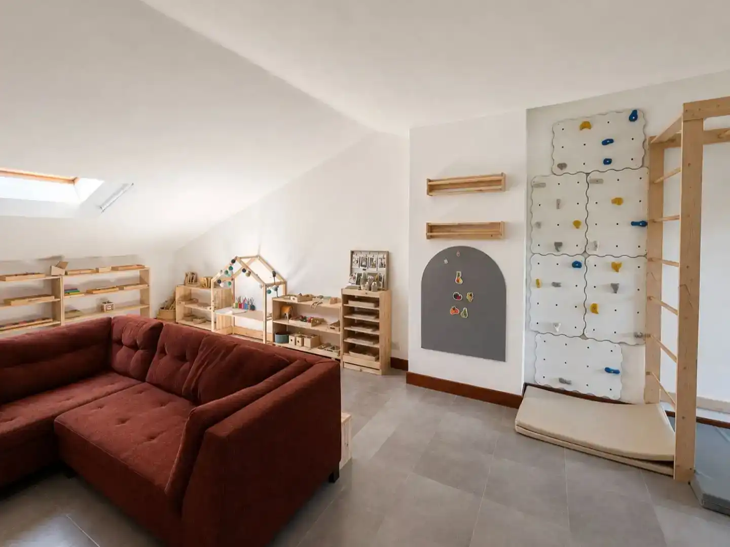 Flat for sale in Andoain  with Air Conditioner and Balcony