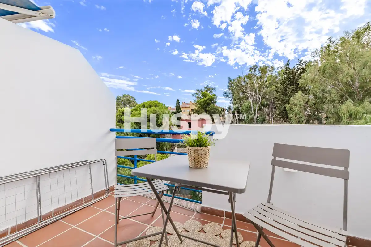 Flat with terrace for sale in Calle Salinas, imagen 3