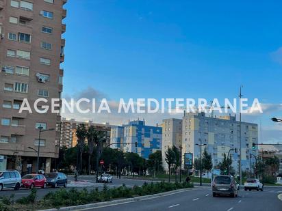 Vista exterior de Casa o xalet en venda en  Valencia Capital amb Terrassa