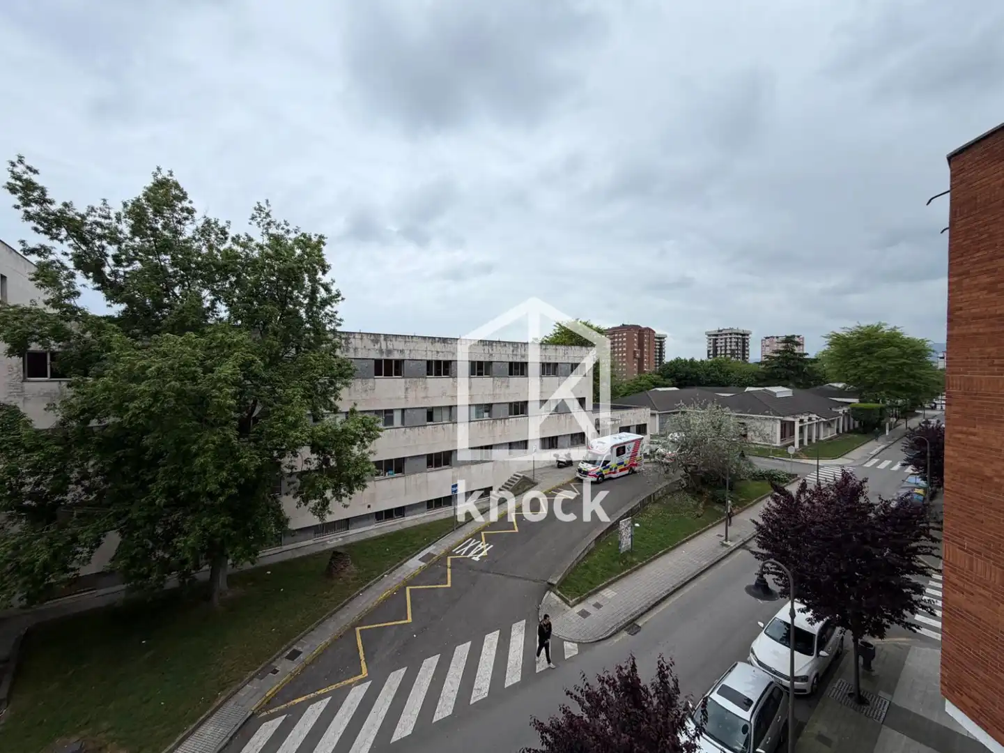 Vista exterior de Piso en venta en Gijón  con Calefacción