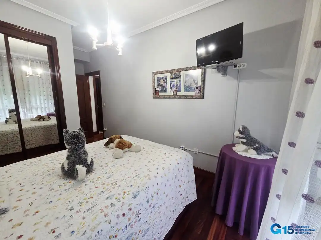 Habitación de Piso en venta en Errenteria con Calefacción, Terraza y Amueblado