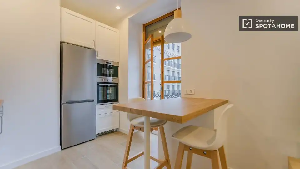 Appartement avec terrasse à louer à Extramurs, imagen 2
