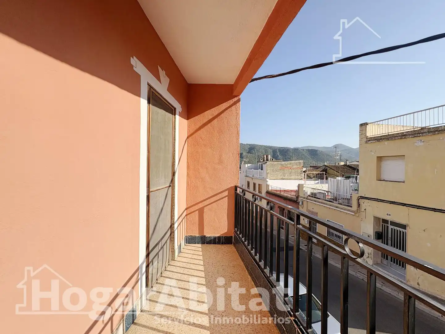 Habitación de Casa o chalet en venta en Tavernes de la Valldigna con Terraza, Trastero y Amueblado