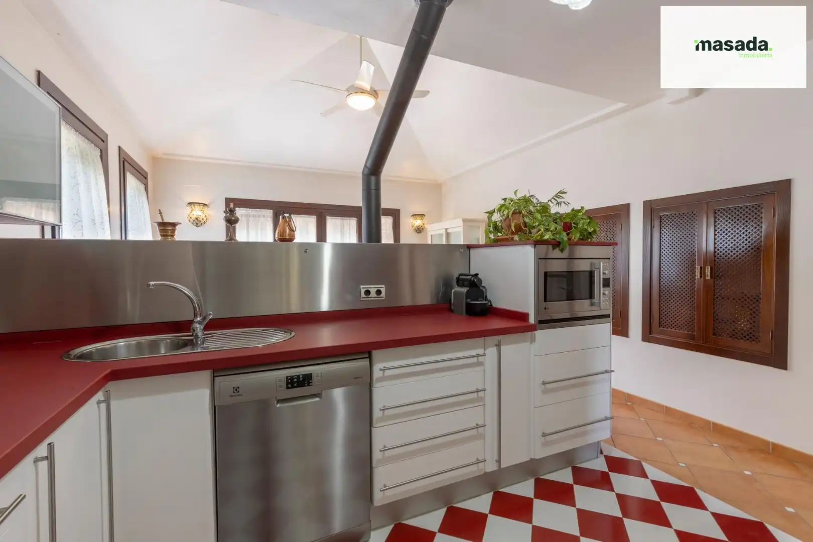 Cocina de Casa o chalet en venta en Vegas del Genil con Calefacción, Jardín privado y Piscina