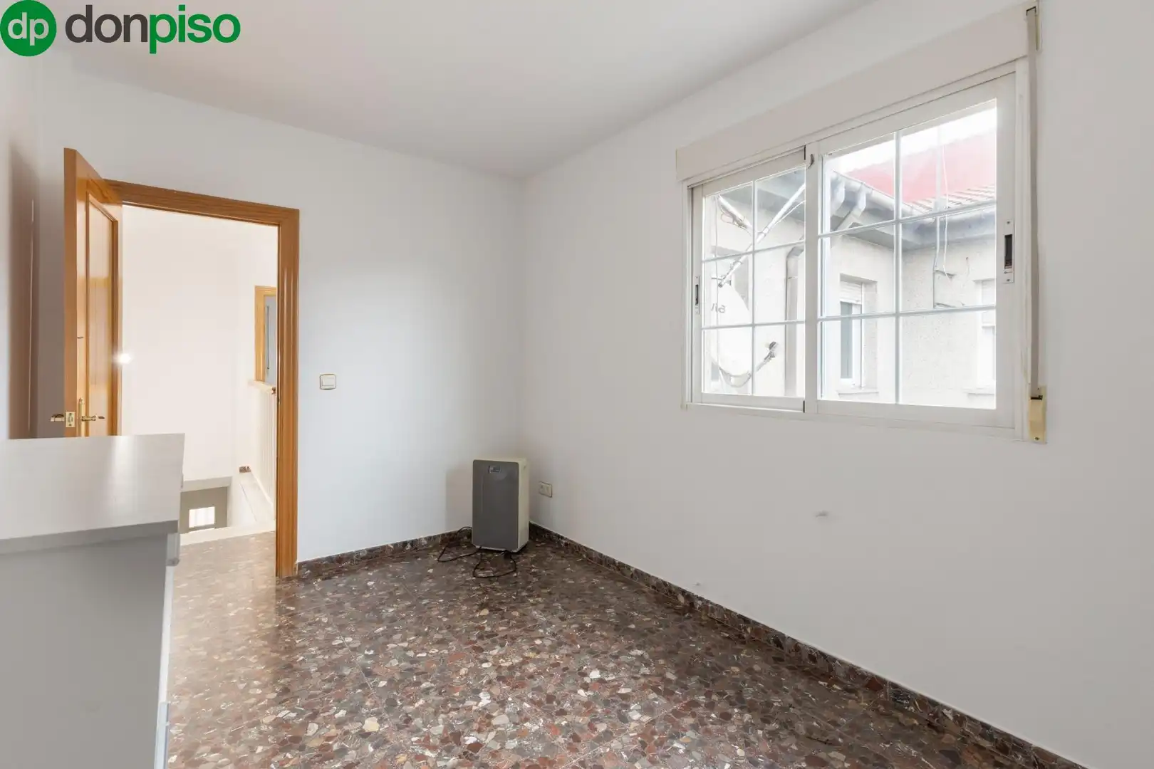 Reihenhaus mit Garten zum Verkauf in Calle de Joaquim Blume 46, imagen 26