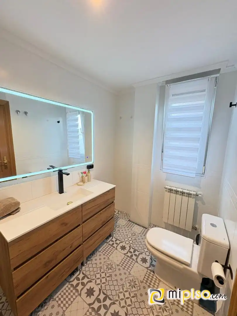 Baño de Casa adosada en venta en Solórzano con Calefacción y Jardín privado