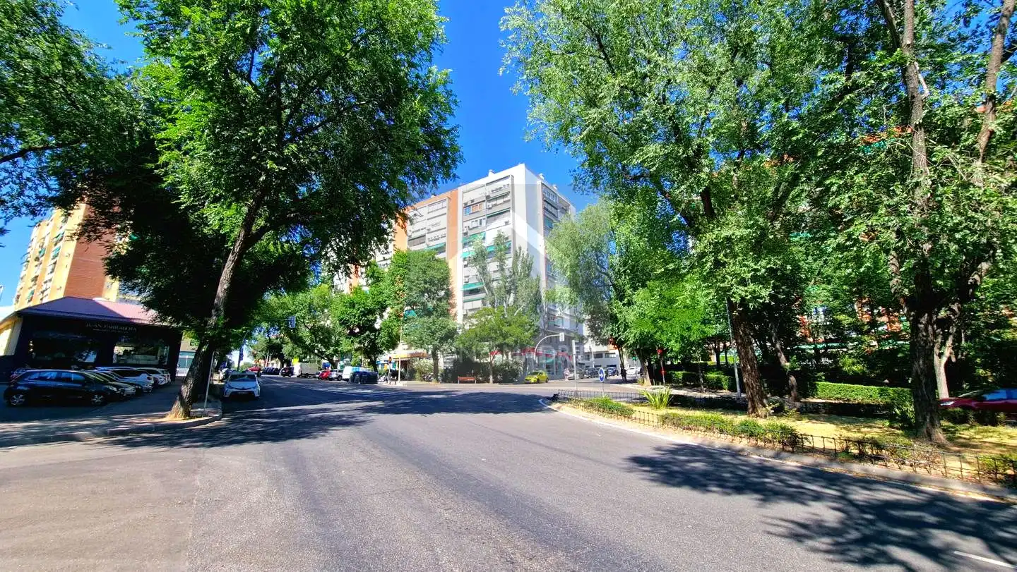 Exterior view of Flat for sale in Madrid  with Air Conditioner and Terrace