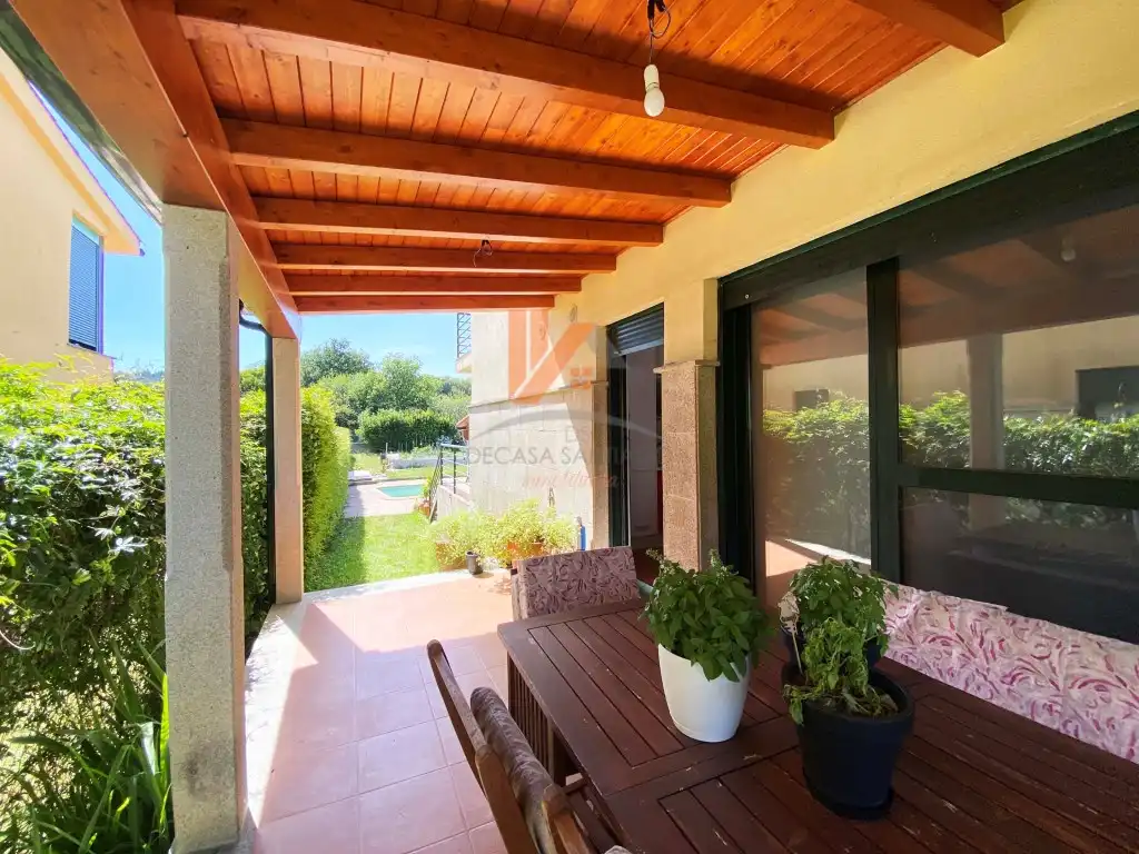 Terraza de Casa o chalet en venta en Teo con Jardín privado, Terraza y Piscina