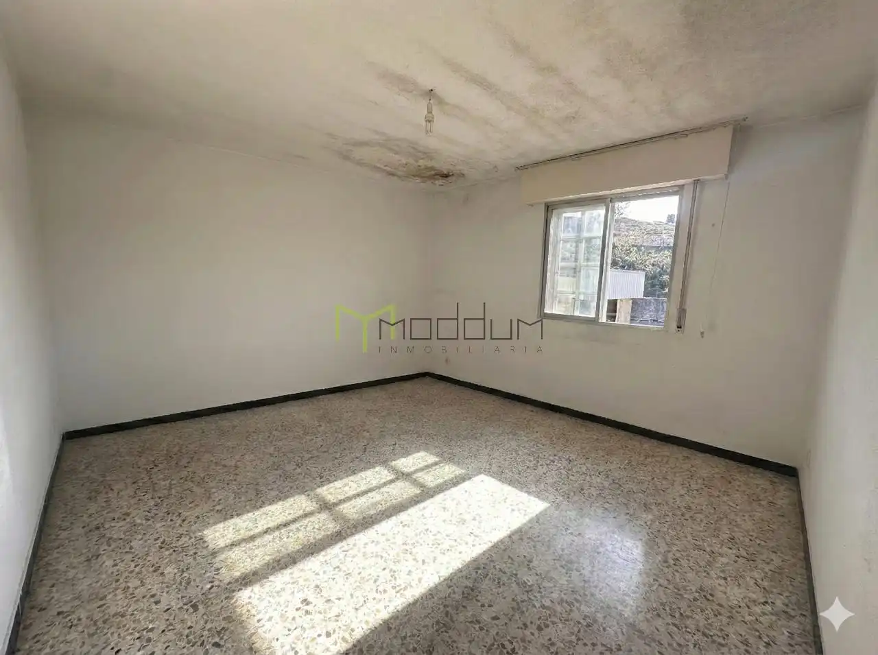 Bedroom of Flat for sale in Santiago de Compostela   with Terrace and Balcony