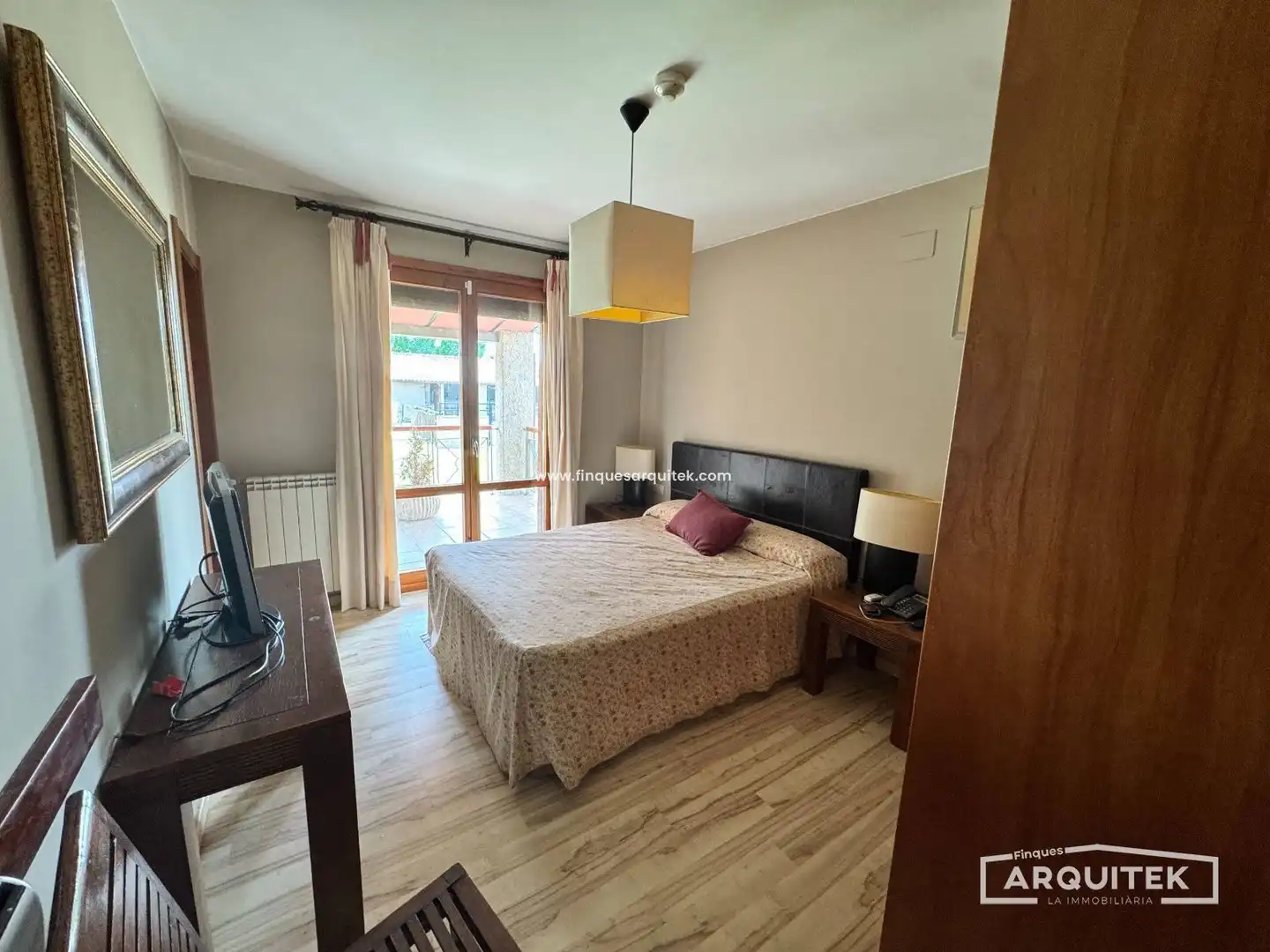 Habitación de Casa o chalet en venta en Monzón con Aire acondicionado, Calefacción y Jardín privado