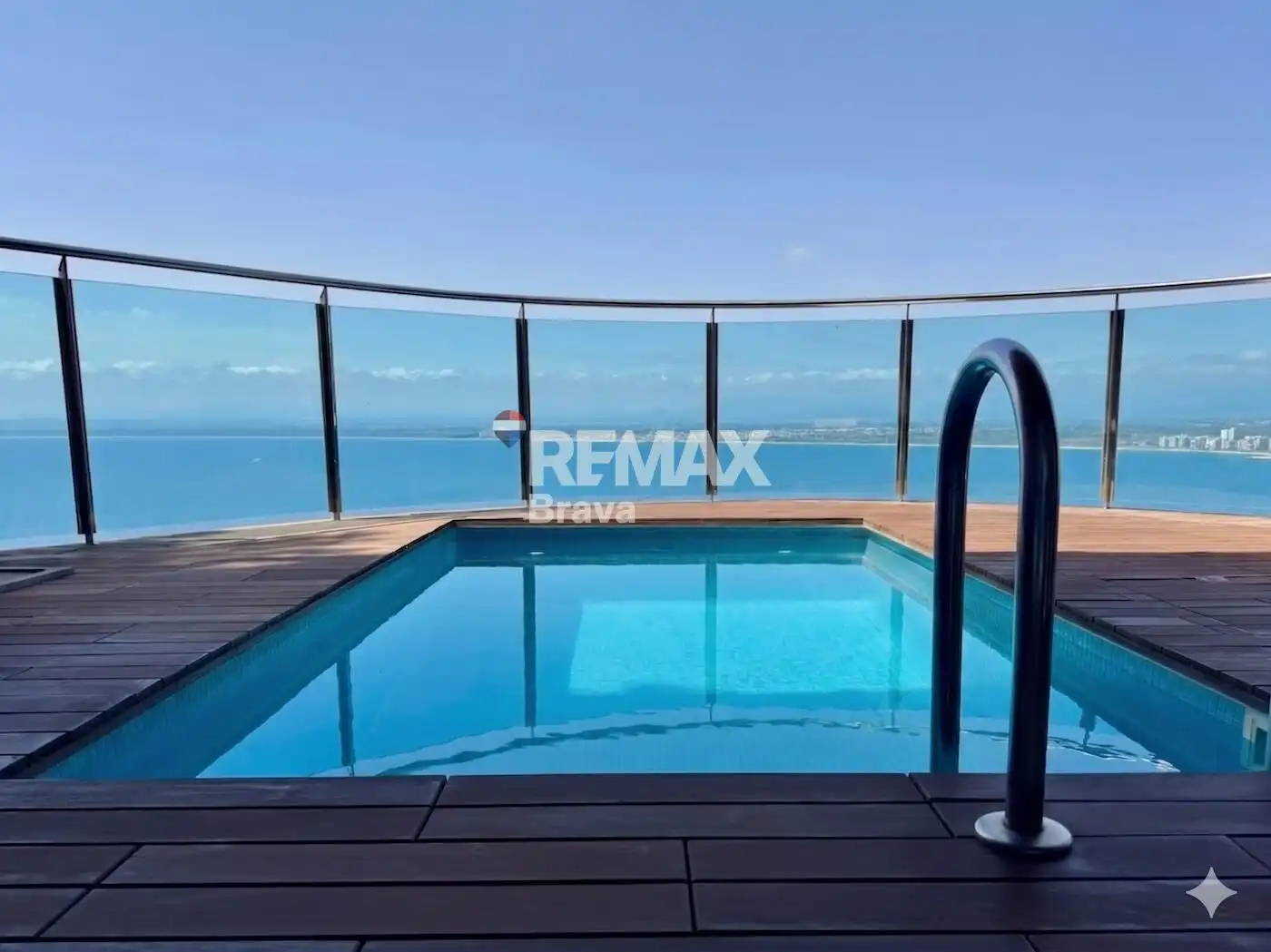 Piscina de Casa o xalet en venda en Roses amb Aire condicionat, Calefacció i Jardí privat