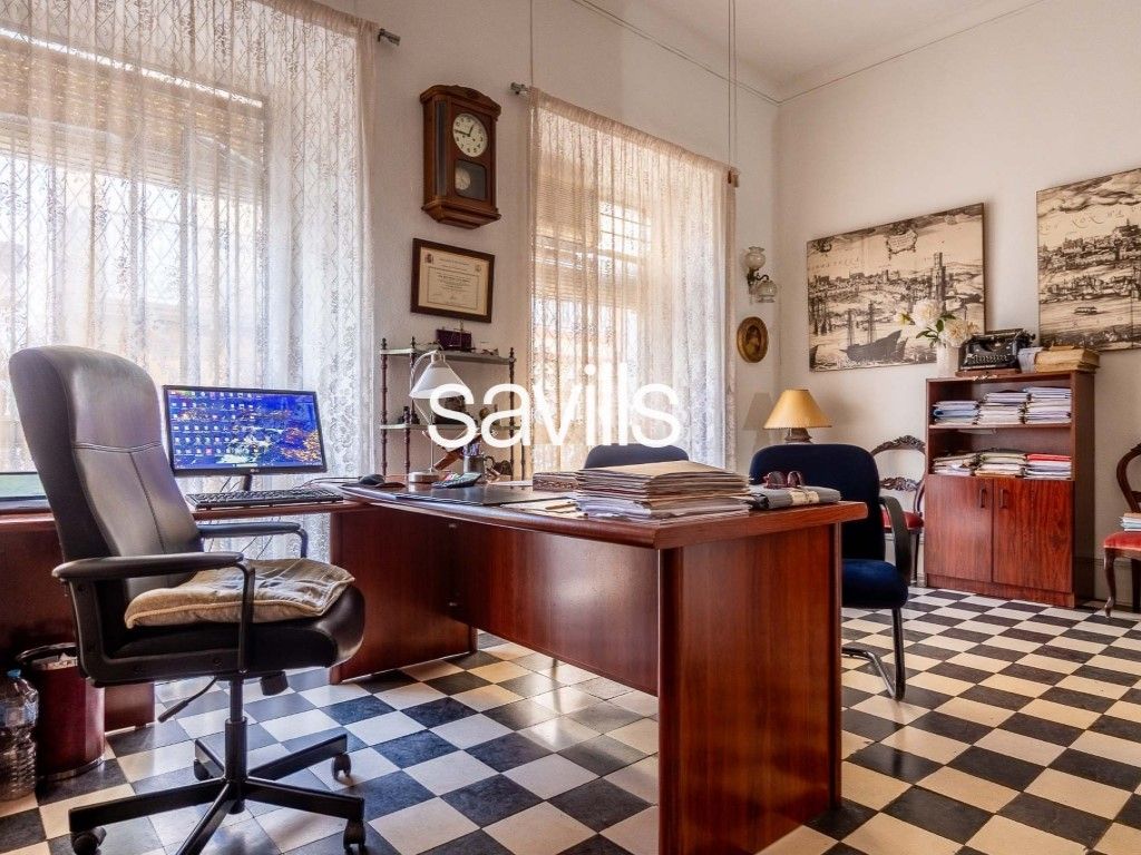 Casa adosada en venta en  Sevilla Capital