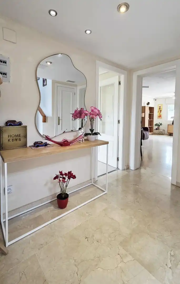 Haus oder Chalet zum Verkauf in La Nucia mit Klimaanlage, Heizung und Privatgarten