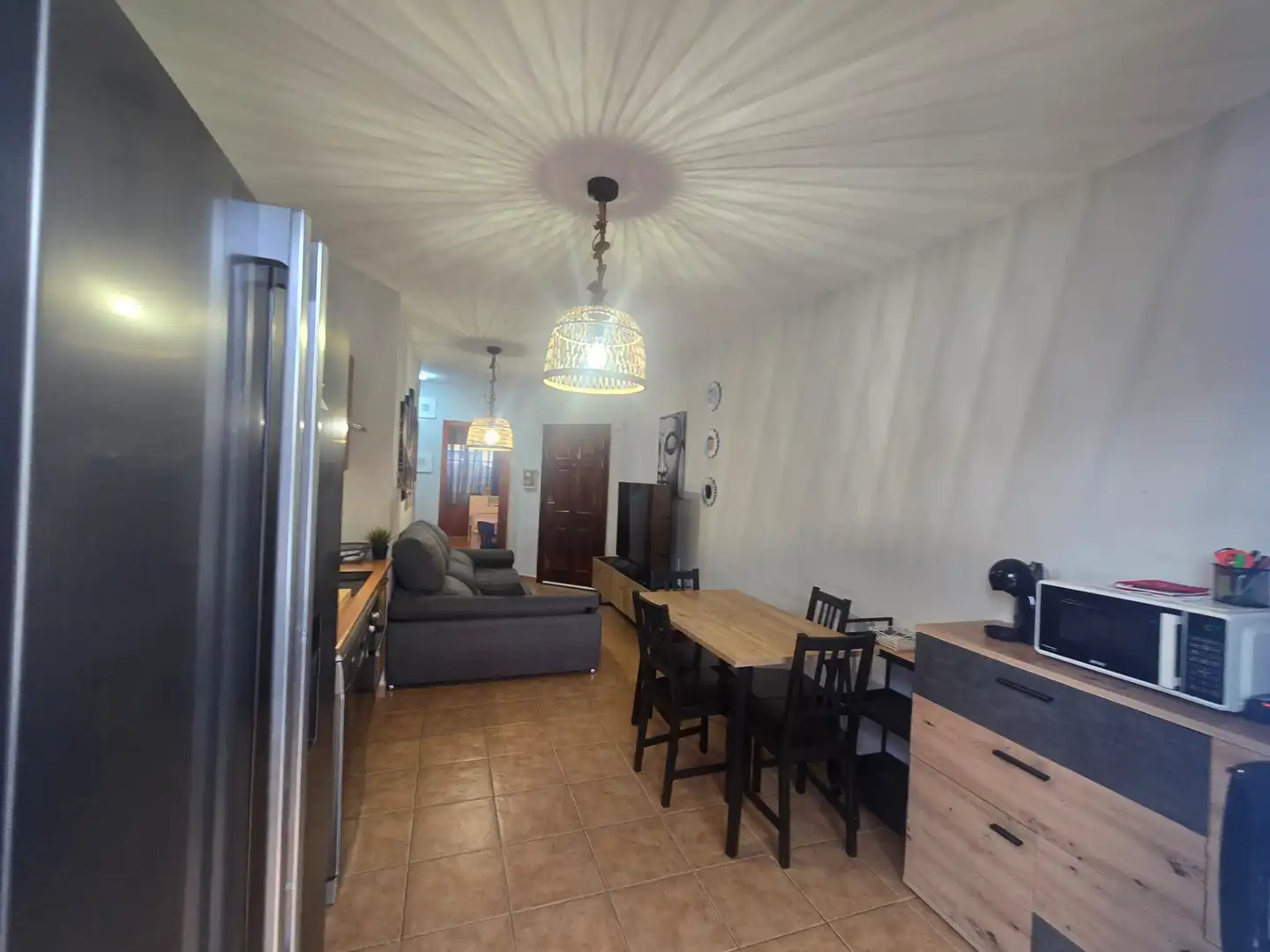 Esszimmer von Erdgeschoss zum Verkauf in San Miguel de Abona mit Privatgarten, Möbliert und Ofen