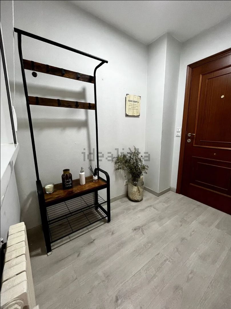 Flat to rent in Santiago de Compostela   with Furnished