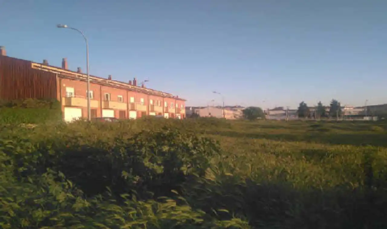 Terreny residencial en venda a Avinguda Pau Casals, imagen 3