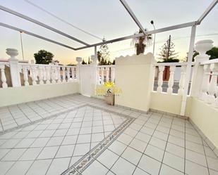 Terrassa de Casa o xalet de lloguer en Torrevieja amb Aire condicionat i Piscina