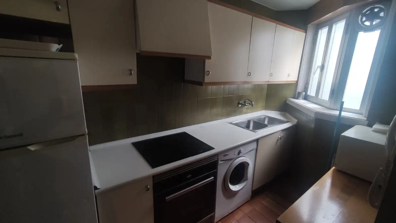 Cocina de Piso de alquiler en Ourense Capital  con Calefacción, Terraza y Amueblado