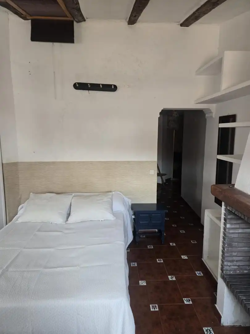 Habitación de Piso de alquiler en Madrid con Aire acondicionado, Calefacción y Amueblado