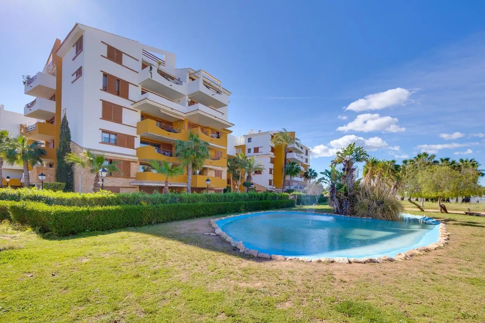 Apartments for sale in Calle C. Mar de Fondo, 2, Punta Prima