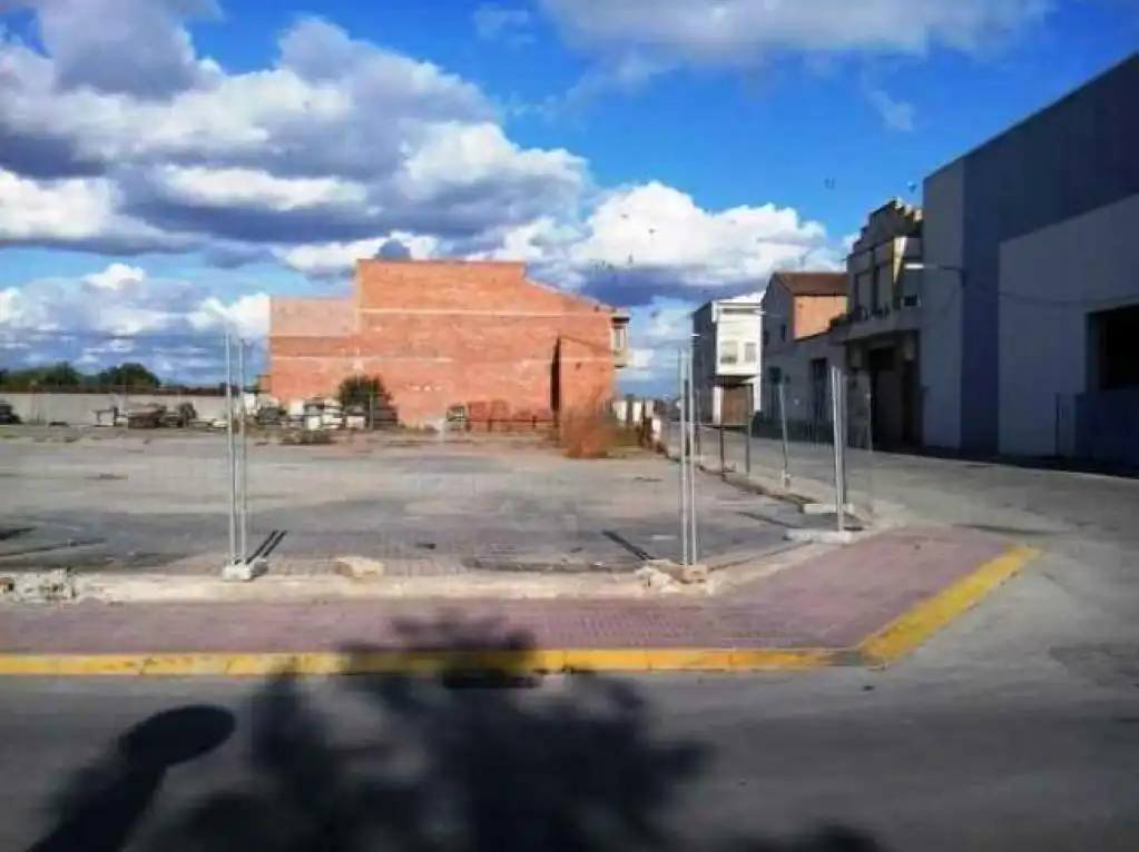 Land for sale in C/ Lleida, Torres de Segre