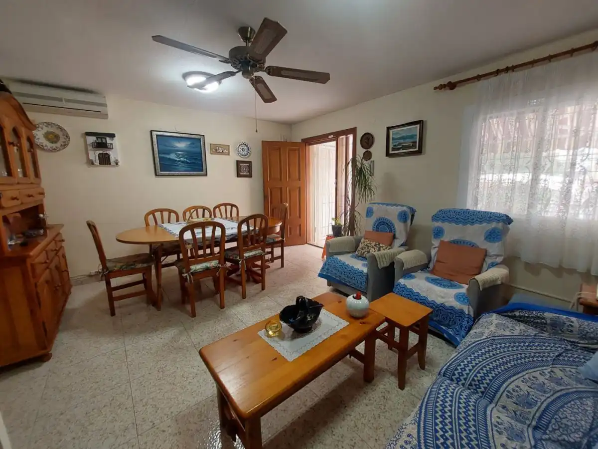Sala de estar de Casa o chalet en venta en Benicasim / Benicàssim con Aire acondicionado, Calefacción y Terraza