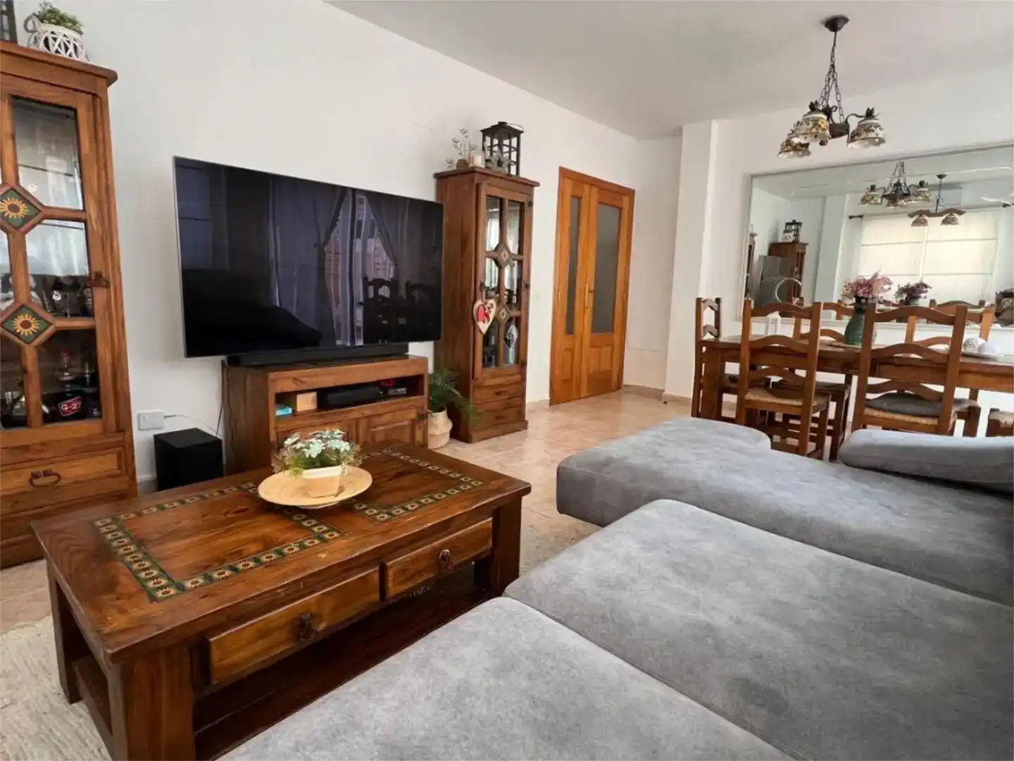 Sala d'estar de Casa adosada en venda en Cullera
