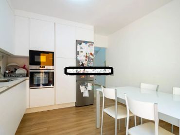 Maison mitoyenne avec balcon à vendre à Calle los Naranjos