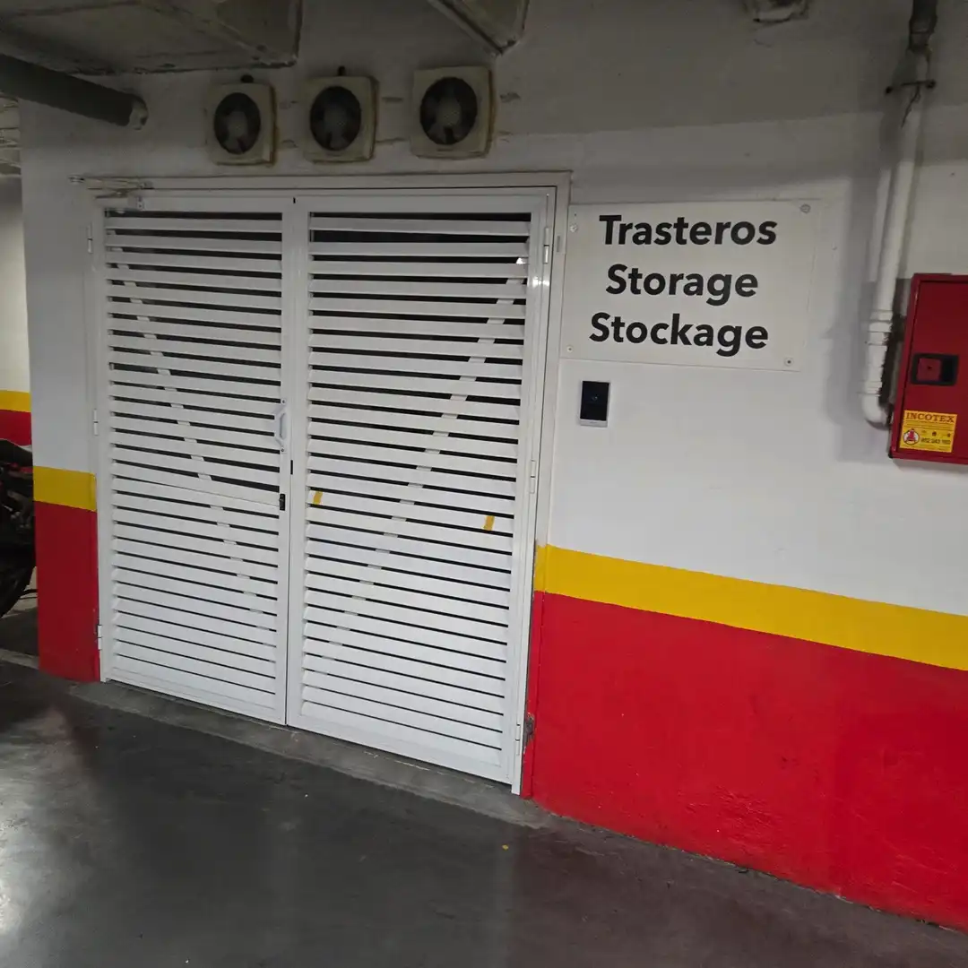 Apartamento en venta en Marbella con Aire acondicionado, Terraza y Trastero