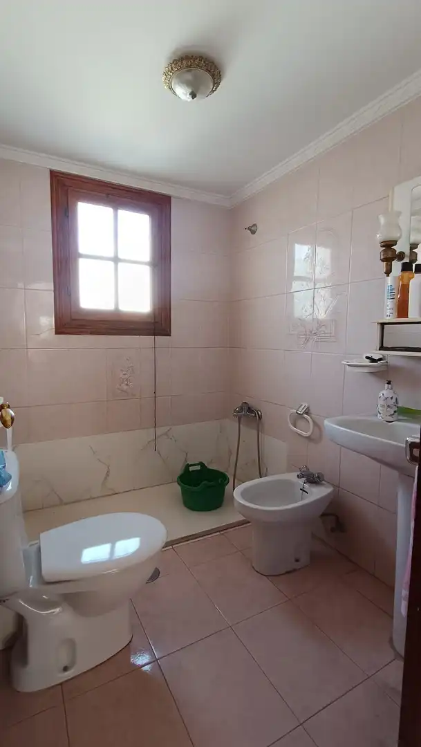 Maison mitoyenne avec terrasse à vendre à Estepona Pueblo, imagen 9