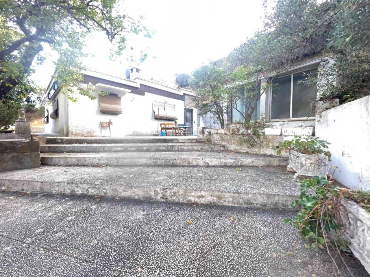 Vista exterior de Finca rústica en venda en Casares amb Calefacció, Jardí privat i Terrassa