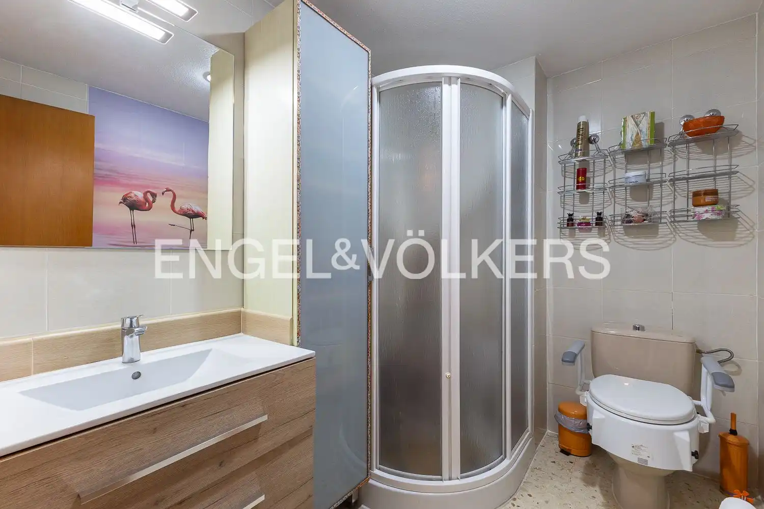 Baño de Piso en venta en Valencia con Aire acondicionado, Calefacción y Trastero